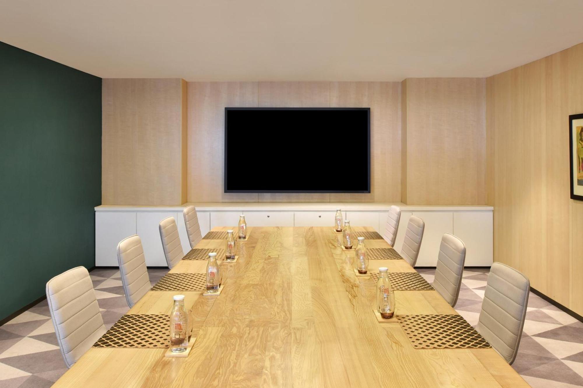 فندق ألوفت نيودلهي آيروسيتي المظهر الخارجي الصورة Meeting room