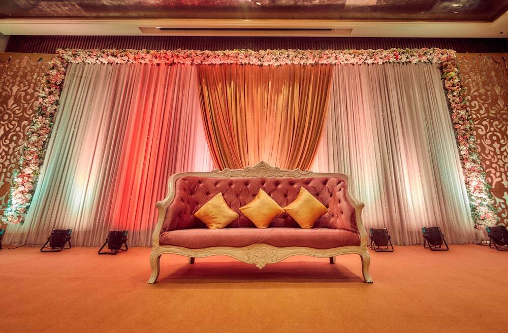 فندق ألوفت نيودلهي آيروسيتي المظهر الخارجي الصورة A wedding reception in India